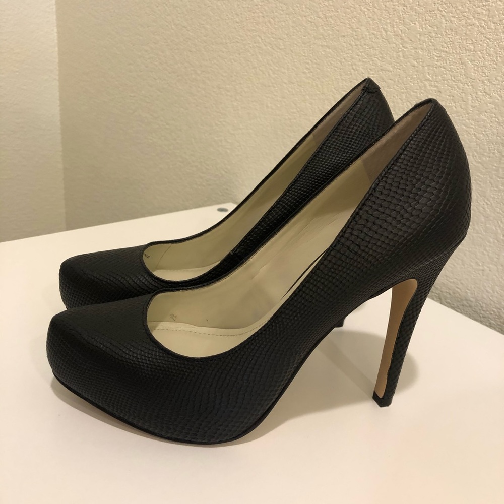 BCBGeneration black heels